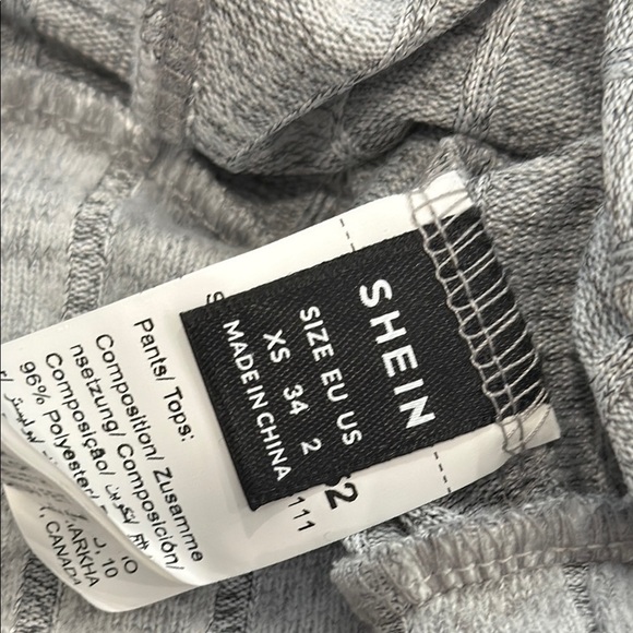 SHEIN Light Gray Knit Top - Picture 2 of 8